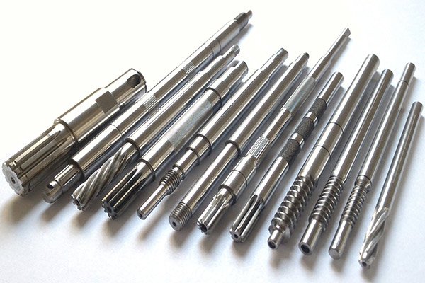 Dixin Technology integrated gear production facility with ERP-managed CNC machining cells for ODM custom gear manufacturing